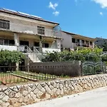Emmas Apartment